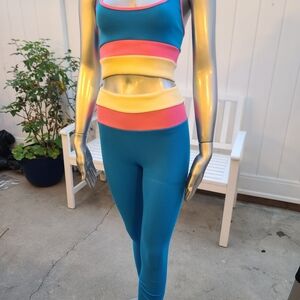 Colorful Women's Leggings Set